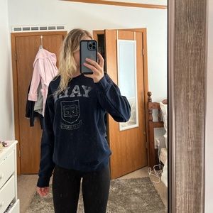 Yale crewneck